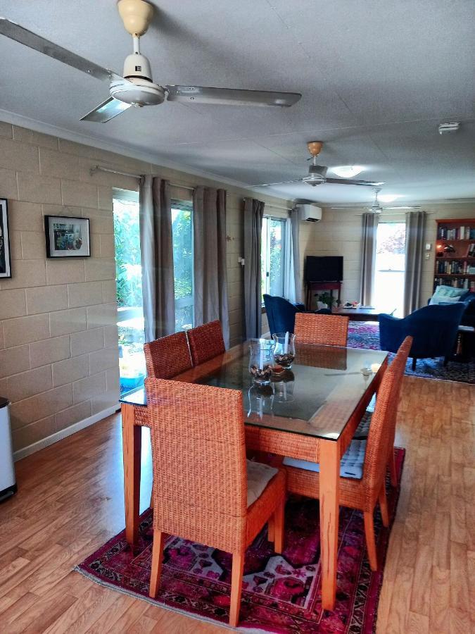 J & Ella'S Holiday House - 2 Bedroom, 2 Bathroom Home 库克敦 外观 照片